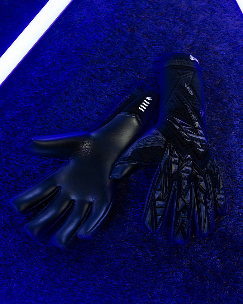 ULTRA PRO Strapless Junior Goalkeeper Gloves Kaliaaer