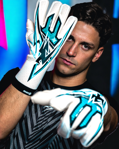 Wrist support for 2024 goalkeeper